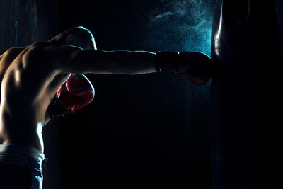 Home training la sacul de box: Produse recomandate și variante de antrenament