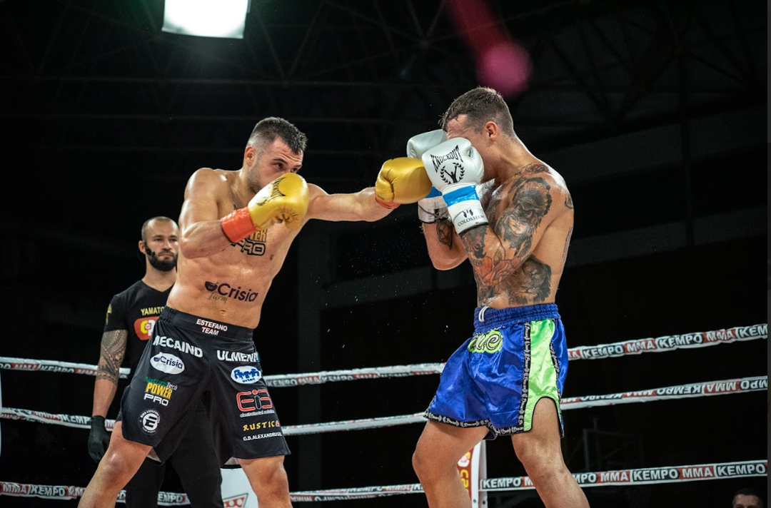 🥊 Cum se pregătește un sportiv pentru primul său meci oficial?