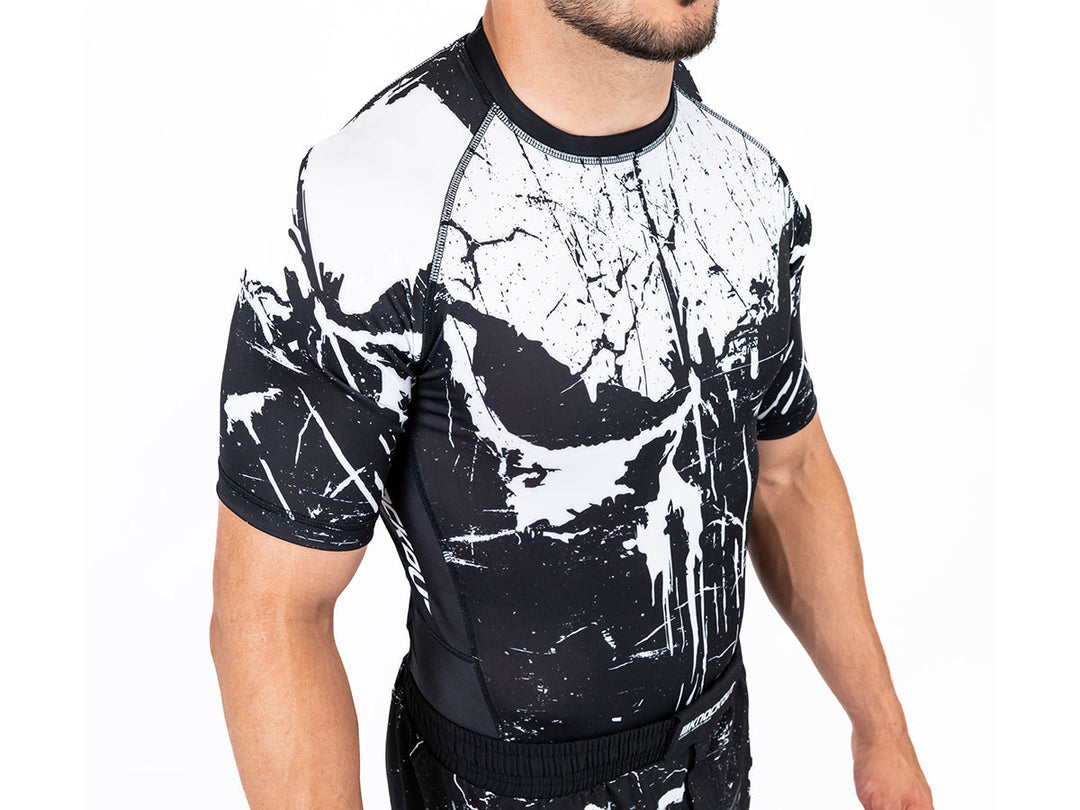 Rashguard MMA compresie bărbați - cum alegi bine