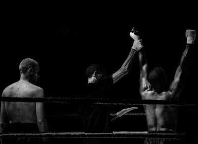 Box sau MMA: Cum alegi sportul de contact potrivit pentru tine?
