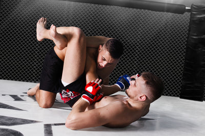 Antrenament MMA începători: Echipamentul de care ai nevoie