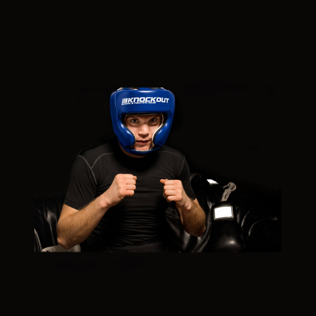  sportiv amator pregatindu-se pentru un meci 