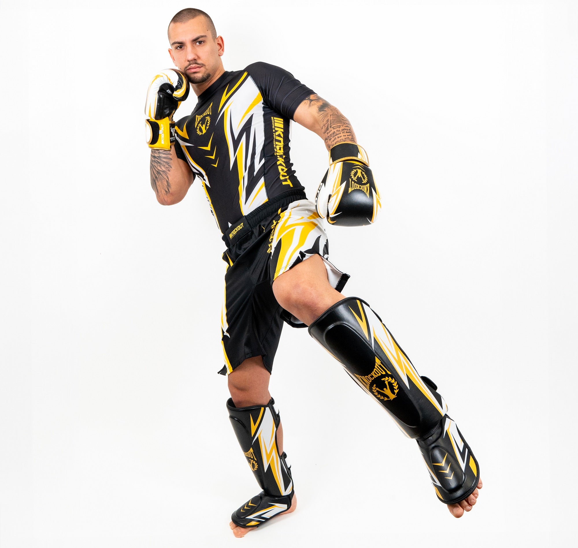 Echipamente Kickbox Knockout Venum Bad Boy