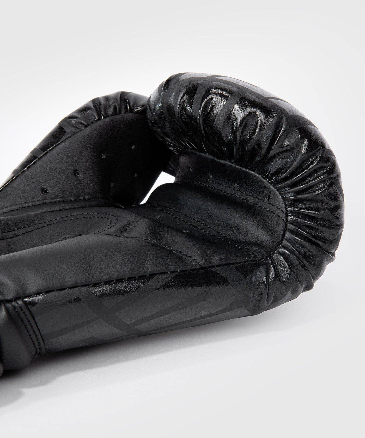 Manusi Box Venum Contender 1.5 | knock-out.ro