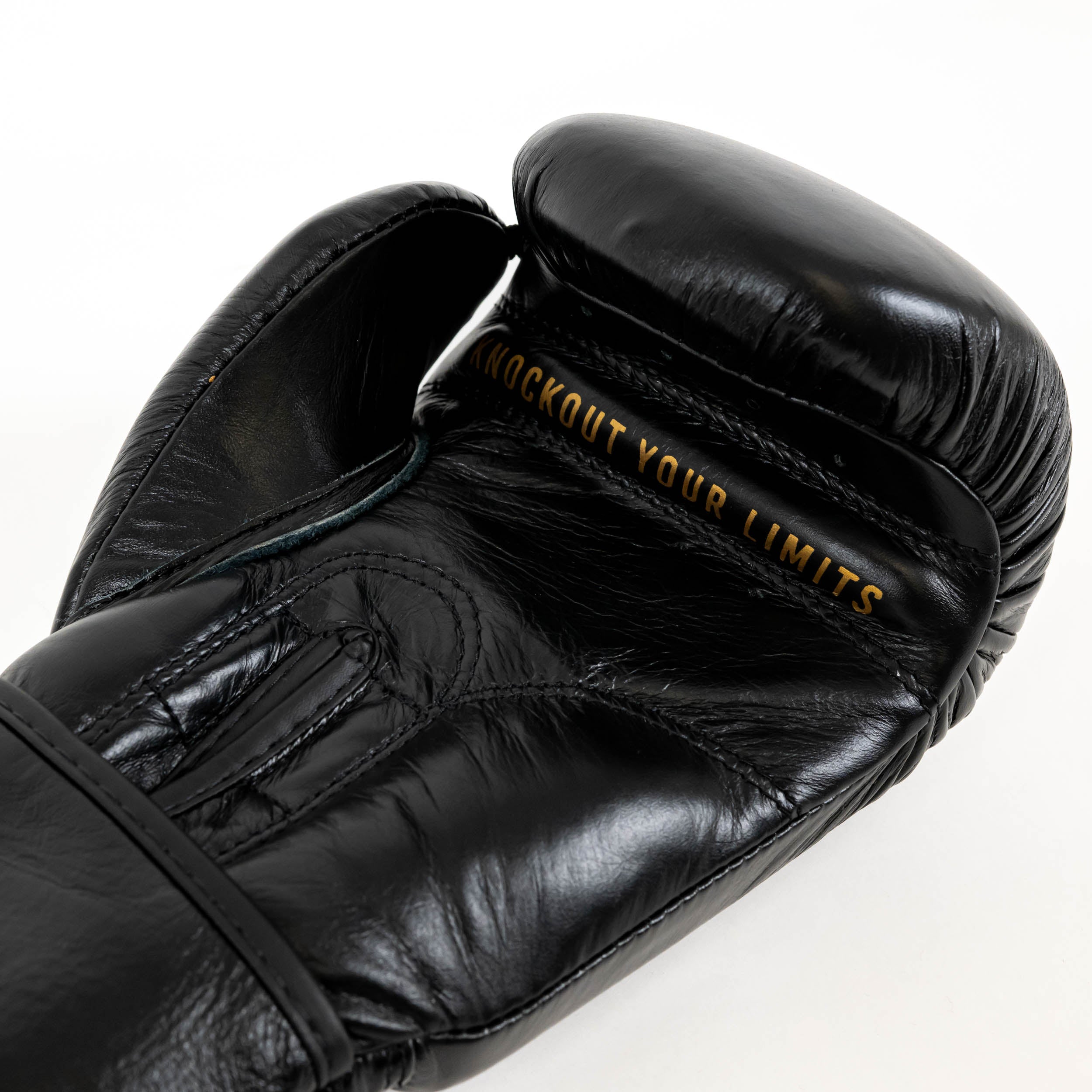Mănuși Box Knockout Tyson 2.0 knock-out.ro
