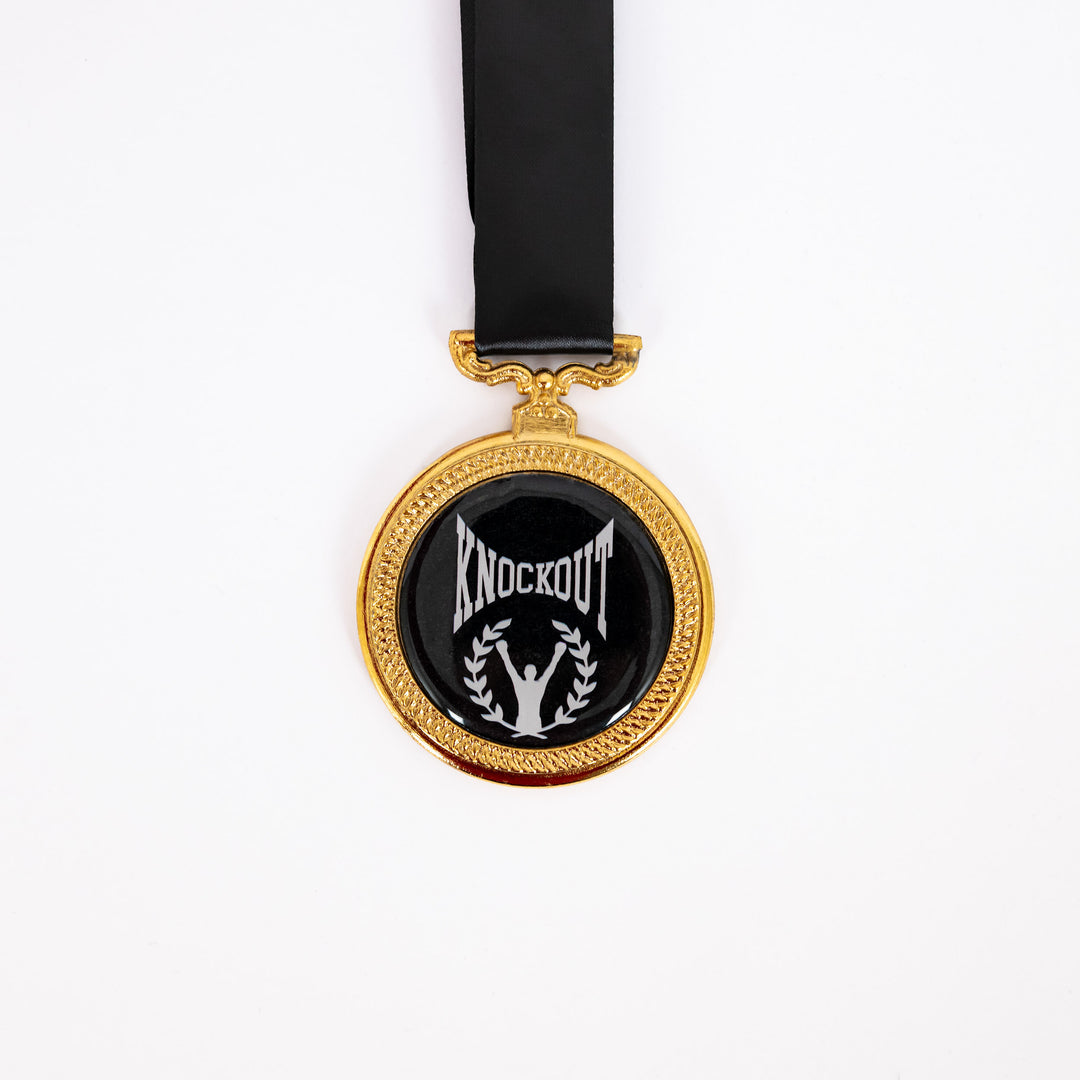 Medalie Knockout | knock-out.ro