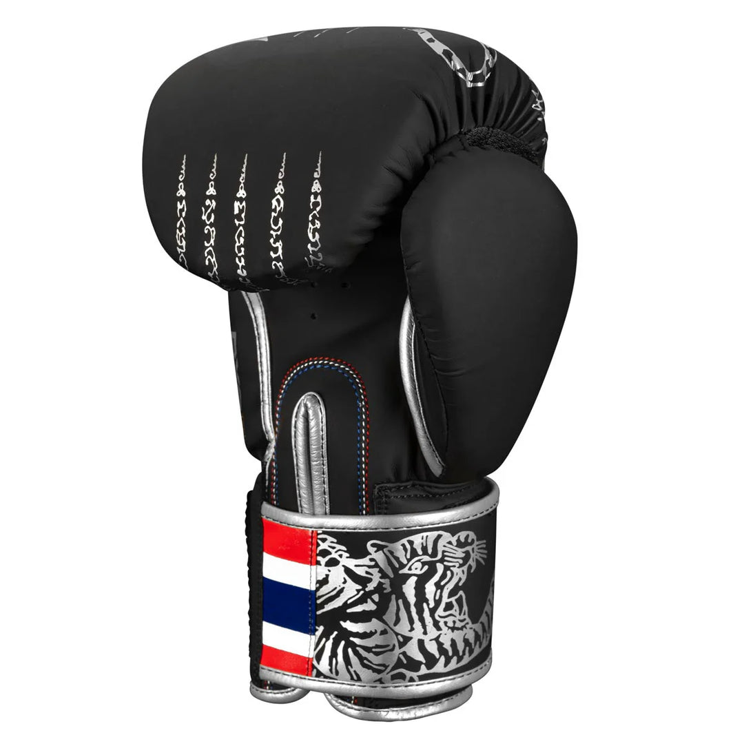 Manusi Box Phantom Muay Thai- Editie Limitata | knock-out.ro