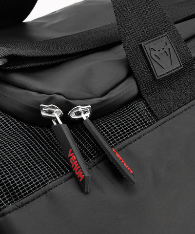 Geanta Venum Trainer Lite Negru/Rosu | knock-out.ro
