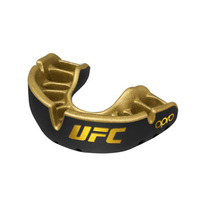 Proteza dentara UFC | knock-out.ro