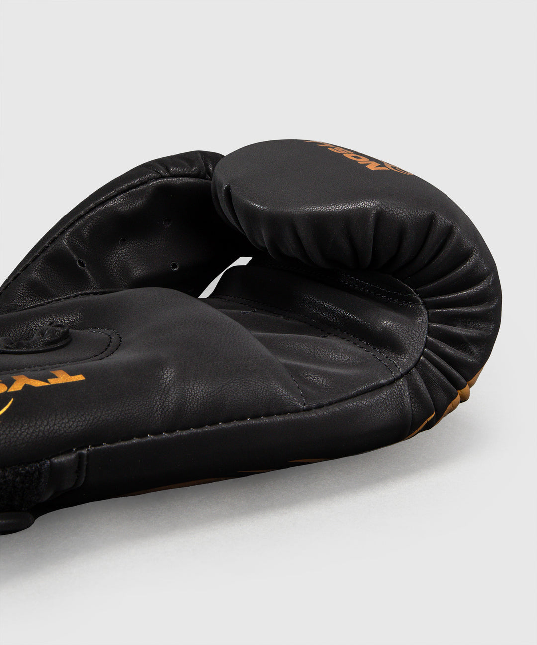 Manusi Box Venum x Mike Tyson Tiger | knock-out.ro