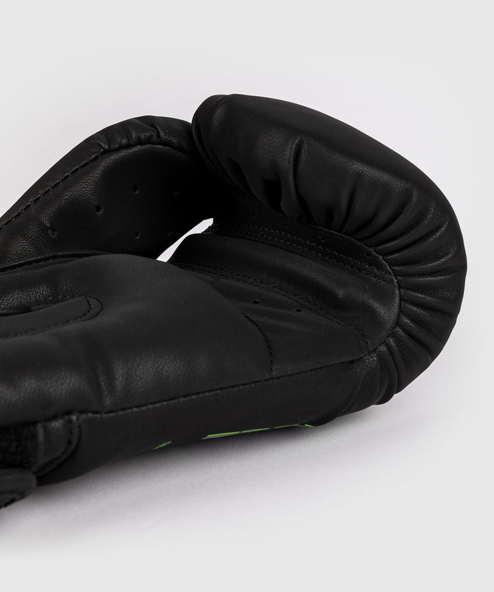 Manusi Box Venum Training Camo 4.0 | knock-out.ro
