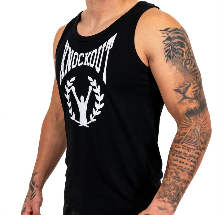 Maiou Knockout FIT | knock-out.ro