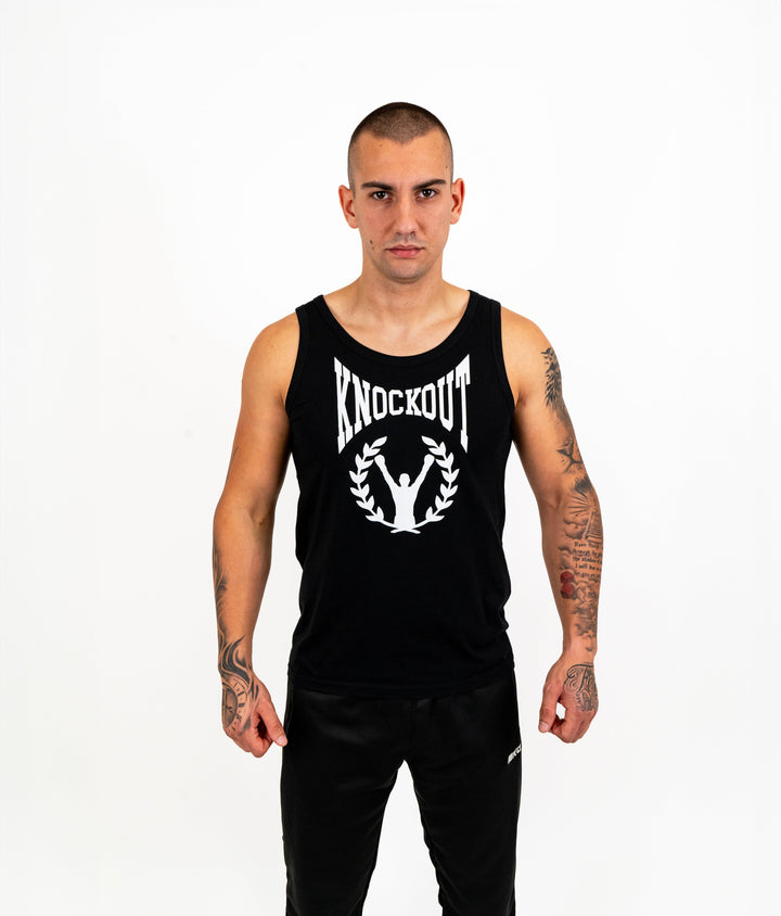 Maiou Knockout FIT | knock-out.ro