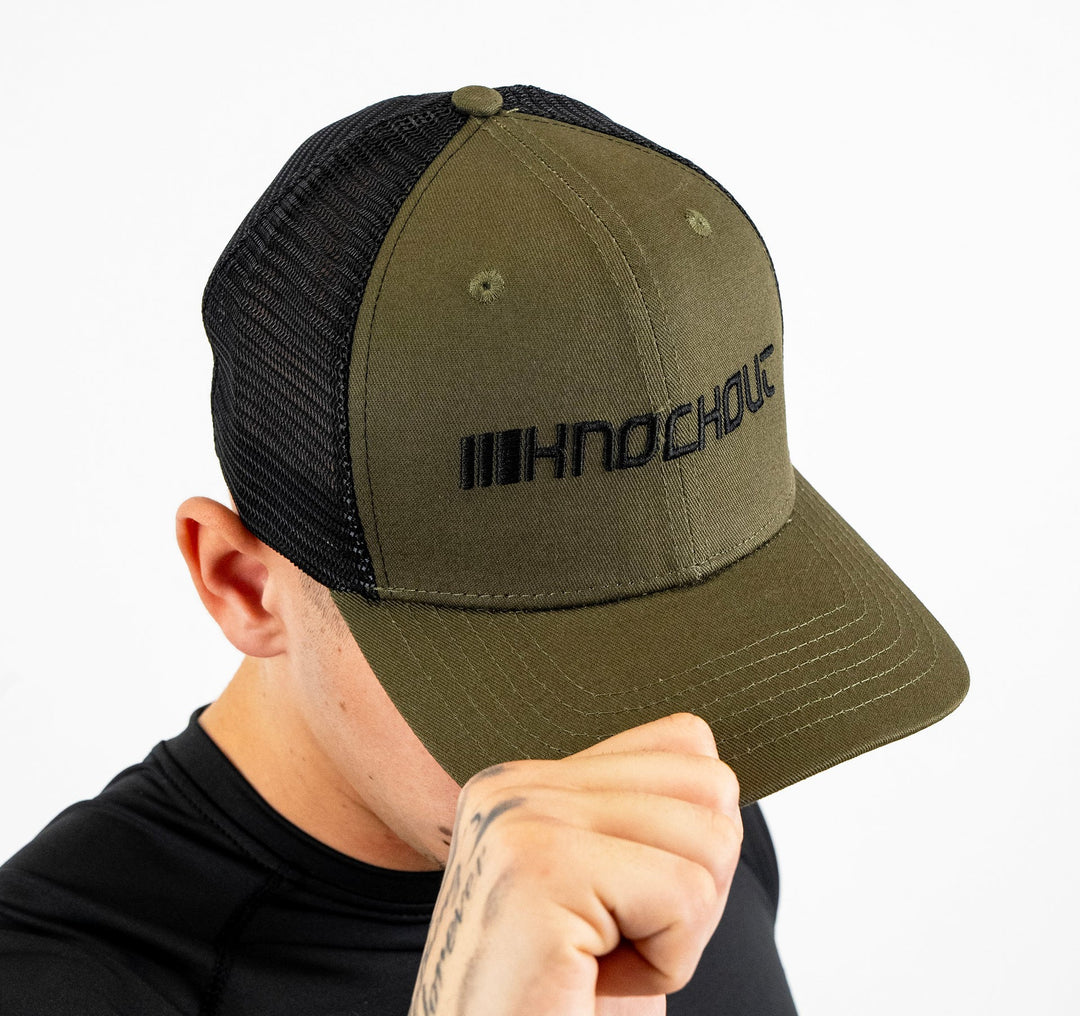 Sapca Knockout Trucker | knock-out.ro